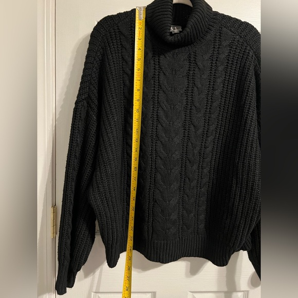 Worthington Black Sweater - Picture 5 of 5